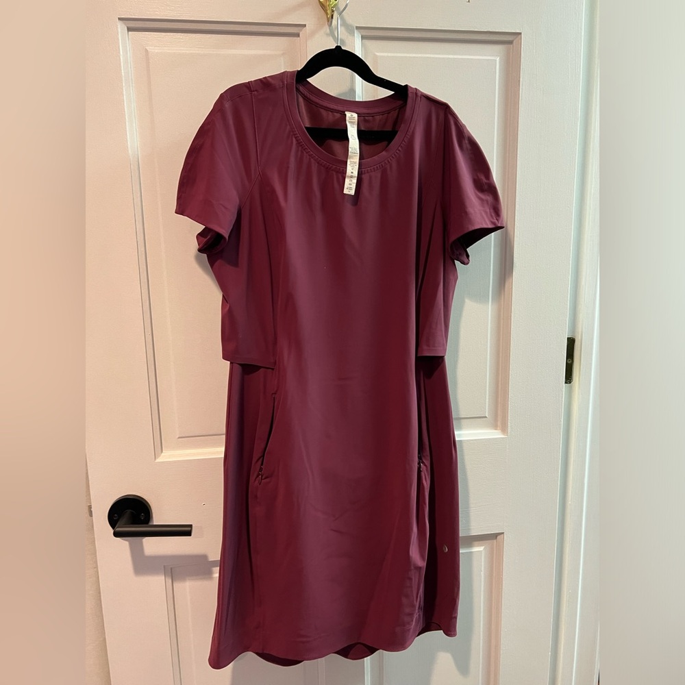 Lululemon Endeavor Dress